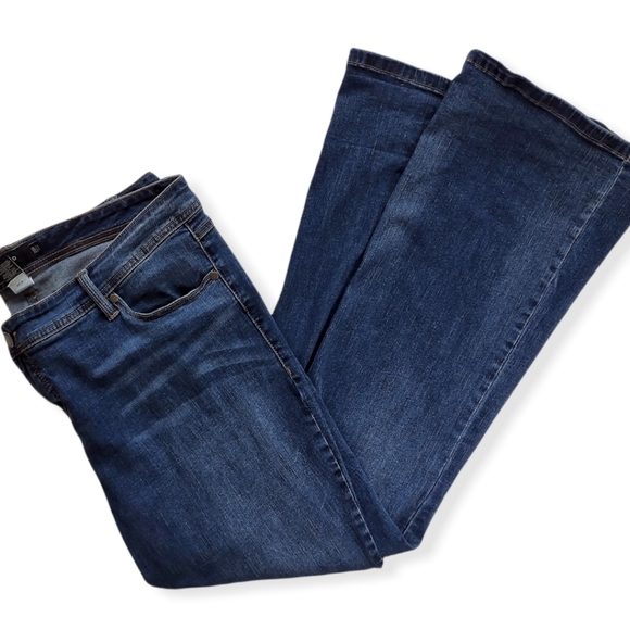 Torrid Stretch Flare Jeans Sz. 20 #10705968